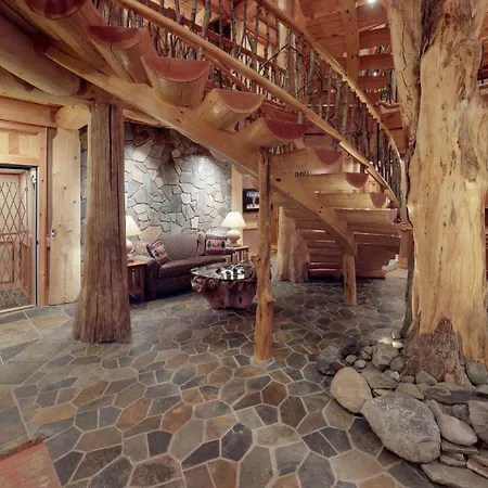 Seneca Lodge